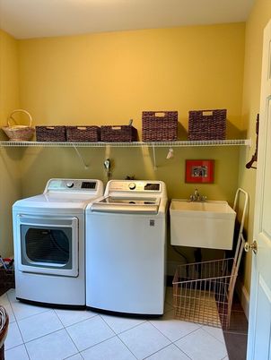 Interior, Washer