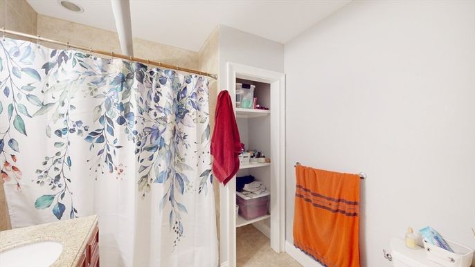 Bathroom, Interior