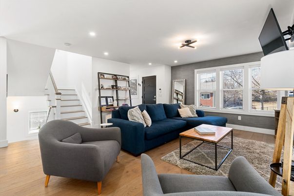 Interior, Living room, Recessed Lighting, Wood Texture Flooring