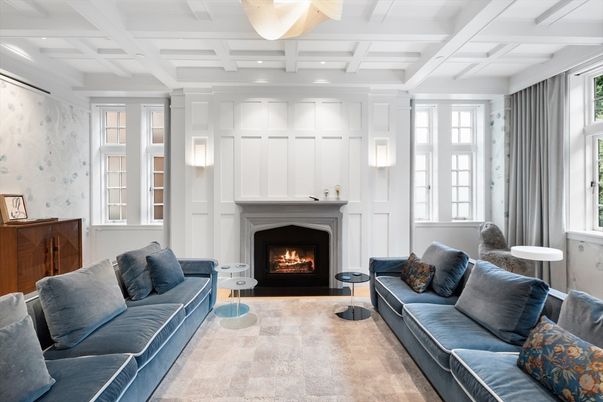 Fireplace, Interior, Living room, Recessed Lighting