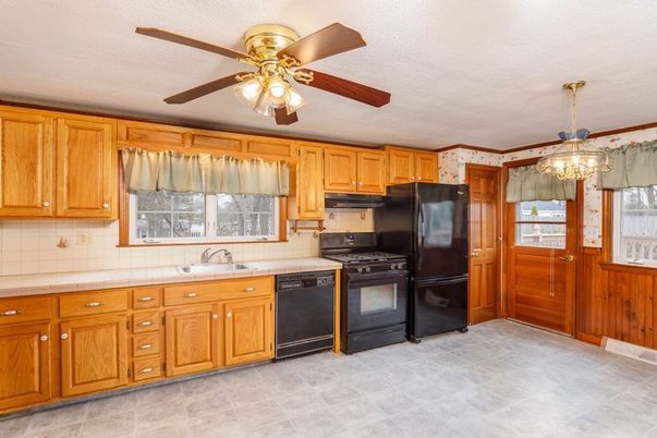 Interior, Kitchen, Tile Countertops