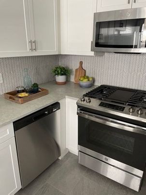 Interior, Kitchen, Stainless Steel Appliances
