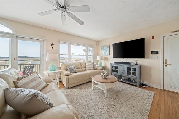 Interior, Living room, Water, Wood Texture Flooring