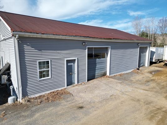 Detached Garage, Exterior