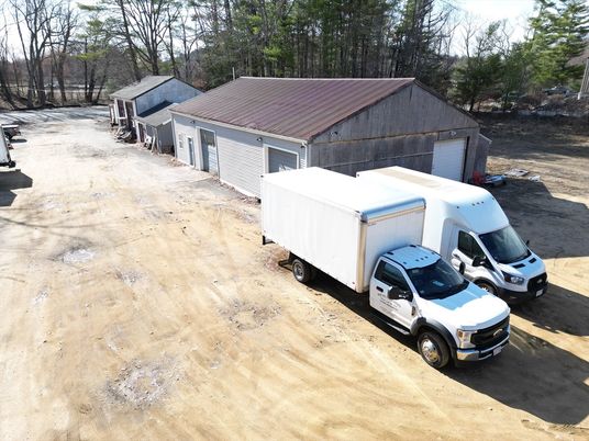 Detached Garage, Exterior