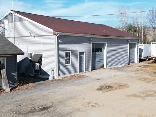 Detached Garage, Exterior