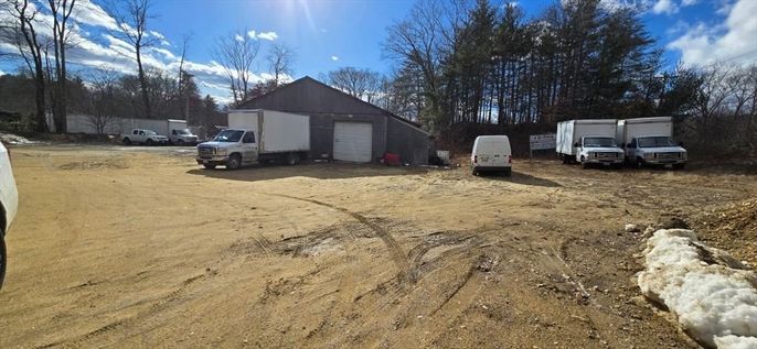 Backyard, Detached Garage, Exterior
