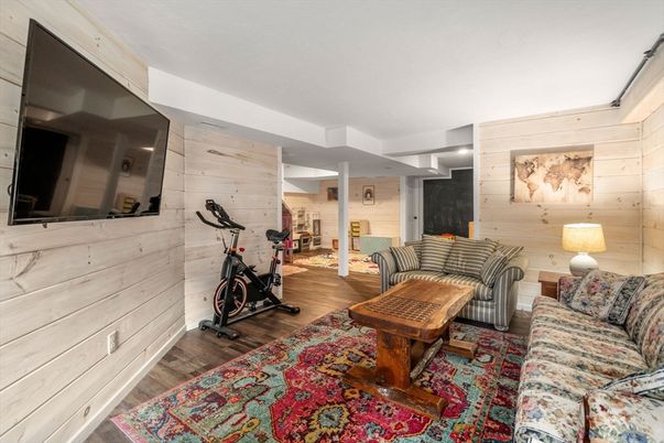 Fitness Equipment, Interior, Living room, Wood Texture Flooring, Wooden Walls