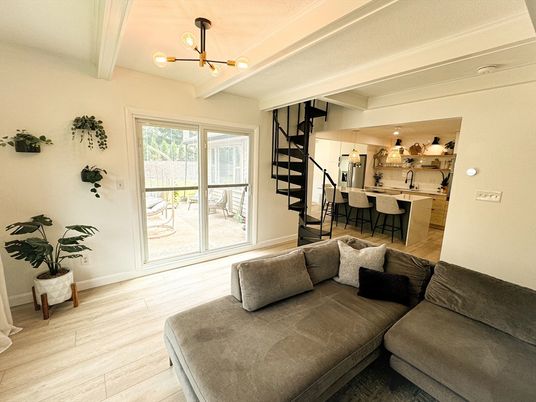 Bedroom, Interior, Pendant Lights, Recessed Lighting, Wood Texture Flooring