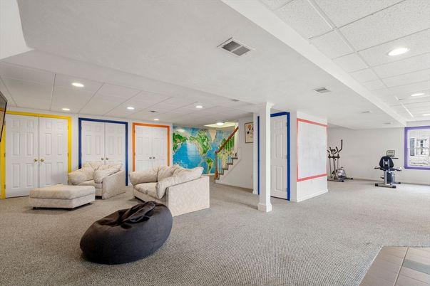 Fitness Equipment, Interior, Living room, Recessed Lighting