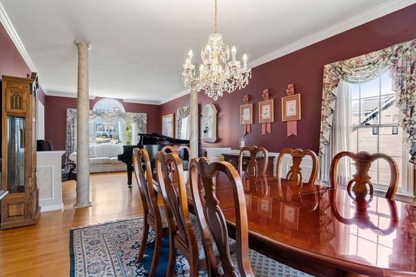 Chandelier, Dining room, Fireplace, Interior, Piano, Wood Texture Flooring