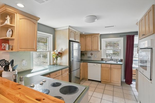 Interior, Kitchen, Recessed Lighting