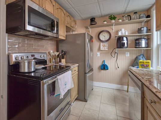 Interior, Kitchen, Stainless Steel Appliances