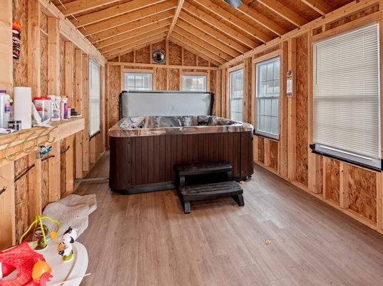 Hot Tub, Interior, Wooden Beams, Wooden Ceilings, Wood Texture Flooring, Wooden Walls