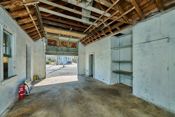 Interior, Wooden Beams
