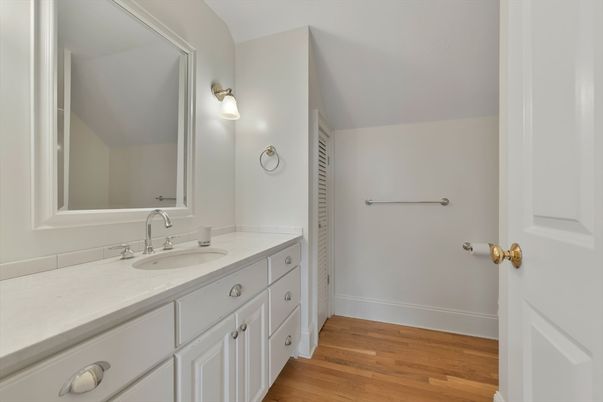 Bathroom, Dual Sink Vanities, Interior, Wood Texture Flooring