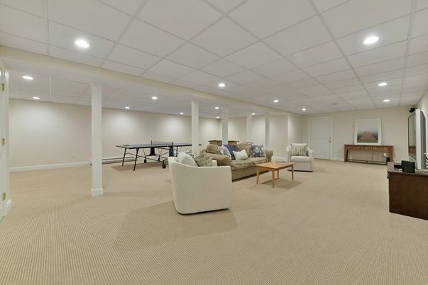 Game Room, Interior, Living room, Recessed Lighting