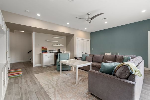 Interior, Kitchen, Living room, Recessed Lighting, Wood Texture Flooring