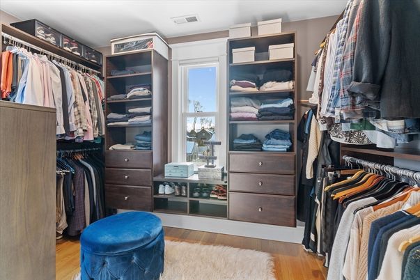 Interior, Walk-in Closets, Wood Texture Flooring