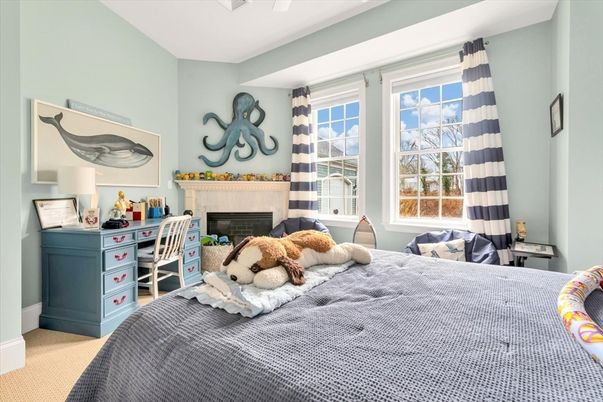 Bedroom, Fireplace, Home Office, Interior