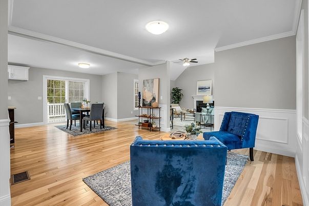 Dining room, Interior, Living room, Wood Texture Flooring