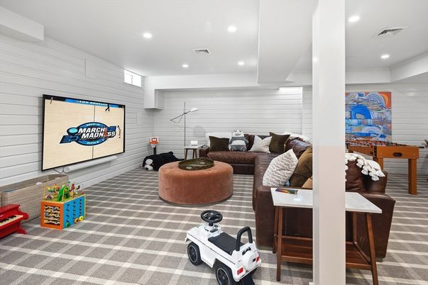Interior, Recessed Lighting