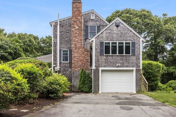 Attached, Exterior, Facade, Brick Facade, Tudor Revival