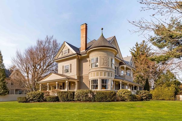 Backyard, Exterior, Facade, Brick Facade, Queen Anne Victorian