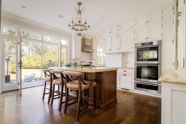 Chandelier, Interior, Kitchen, Recessed Lighting, Stainless Steel Appliances, Wood Texture Flooring