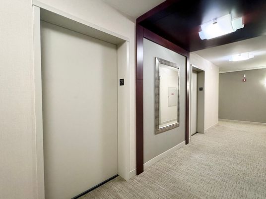Elevator, Interior