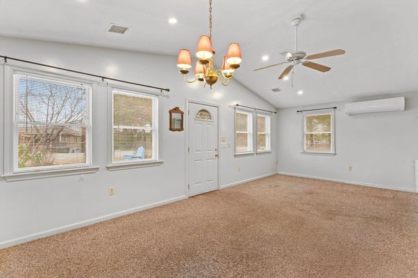 Chandelier, Empty room, Interior, Recessed Lighting