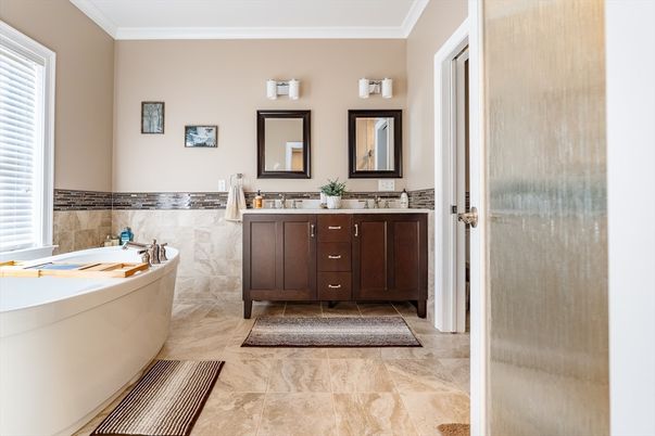 Bathroom, Dual Sink Vanities, Free Standing Baths, Interior