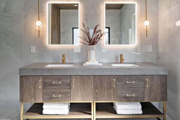 Bathroom, Dual Sink Vanities, Interior