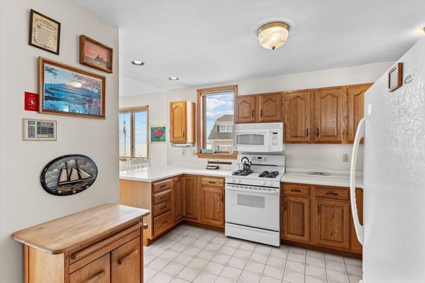 Interior, Kitchen, Recessed Lighting
