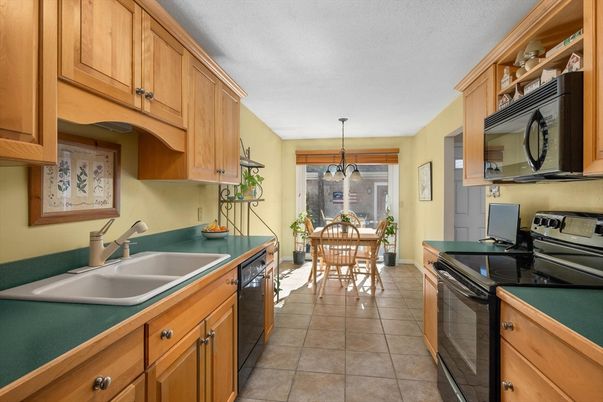 Dining room, Interior, Kitchen, Pendant Lights