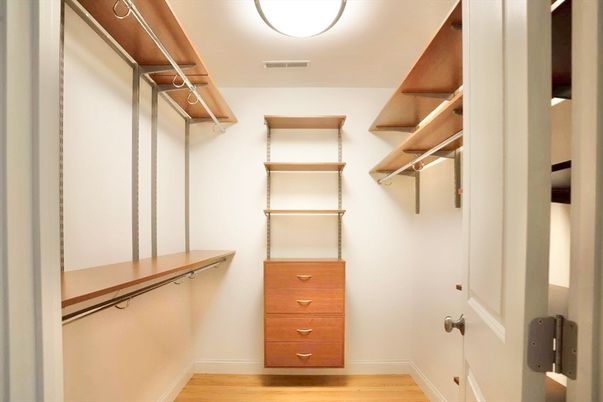 Interior, Walk-in Closets, Wood Texture Flooring