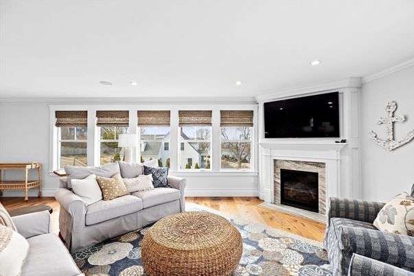 Fireplace, Interior, Living room, Recessed Lighting, Wood Texture Flooring