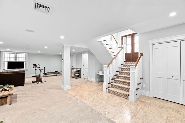 Fitness Equipment, Interior, Recessed Lighting