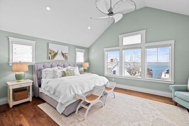 Bedroom, Interior, Recessed Lighting, Water, Wood Texture Flooring
