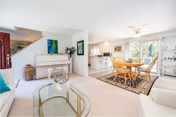 Dining room, Interior, Kitchen, Living room, Recessed Lighting