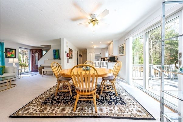 Dining room, Interior, Kitchen, Recessed Lighting