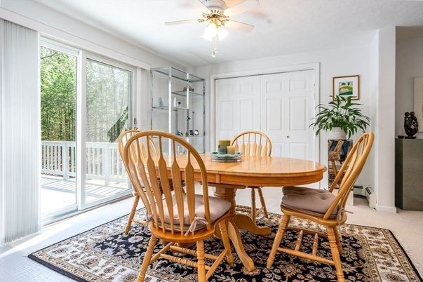 Dining room, Interior