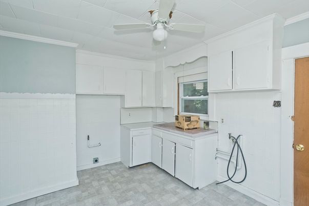 Interior, Kitchen, Washer