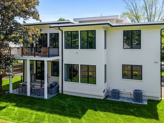 Attached, Exterior, Facade, Modern