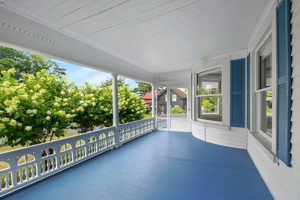 Interior, Sun Room, Wood Texture Flooring
