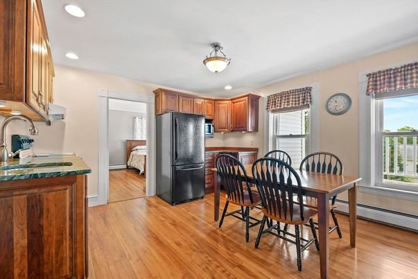 Dining room, Interior, Kitchen, Recessed Lighting, Wood Texture Flooring