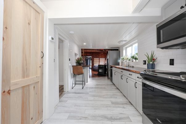 Interior, Kitchen, Recessed Lighting, Wood Texture Flooring