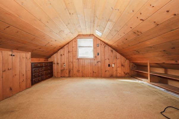 Empty room, Interior, Wooden Ceilings, Wooden Walls