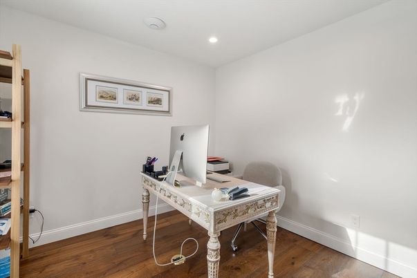 Home Office, Interior, Recessed Lighting, Wood Texture Flooring