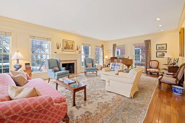 Fireplace, Interior, Living room, Piano, Recessed Lighting, Wood Texture Flooring